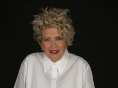 Shades of Blue è il nuovo singolo di Rossana Casale