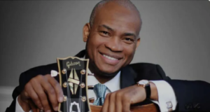 Una raccolta fondi per sostenere le spese della famiglia di Russell Malone