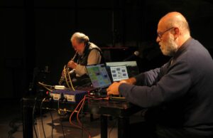 ParmaJazz Frontiere Festival 2024: Evan Parker e Walter Prati, un’ora di suoni astratti in libertà…