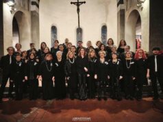 Il Light Gospel Choir di Letizia Dei in concerto per L’ATT Light Gospel Choir