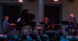 Atelier Musicale: il Madrigal Trio e lo sguardo in jazz a Monteverdi, Gesualdo e Marenzio il 15 novembre alla Camera del Lavoro di Milano