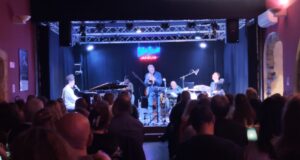 “BLUE BRASS: LA CASA DEL JAZZ SI RIACCENDE ALLO SPASIMO!